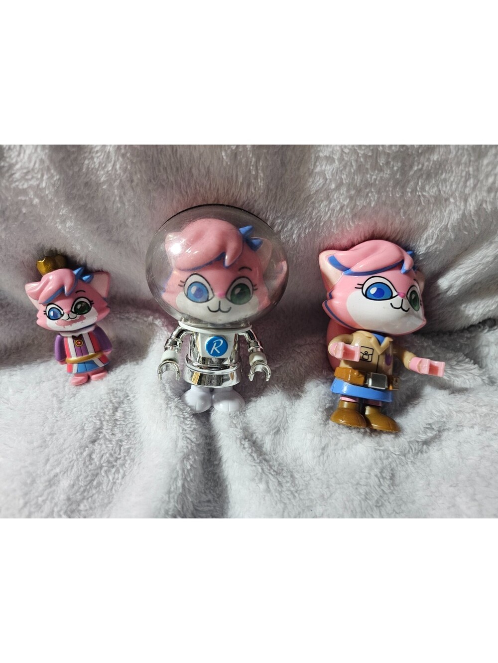 (Lot Of 3) Ryan's World Dino Alpha Lexa Pink Cat Action Figures Explorer Bo 3"